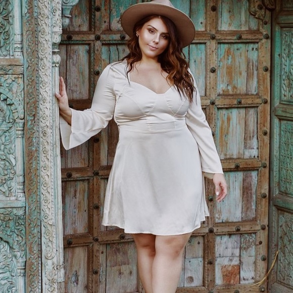 The Gypsy Bazaar Dakota Dress - Picture 2 of 7